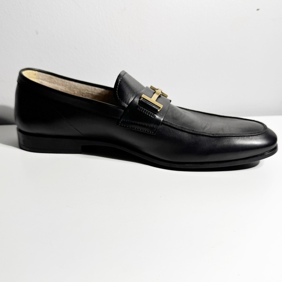 New Tod’s black leather loafer
Single Left Foot Only - Picture 1 of 8